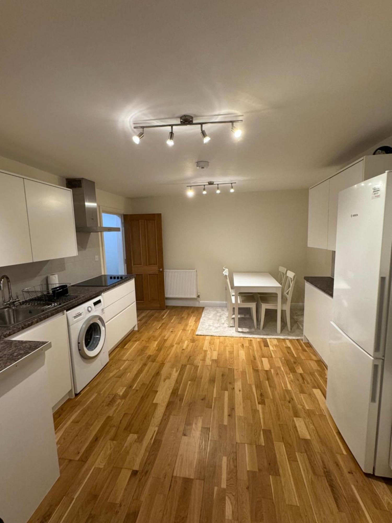 Sutherland Avenue Apartments London Exterior photo
